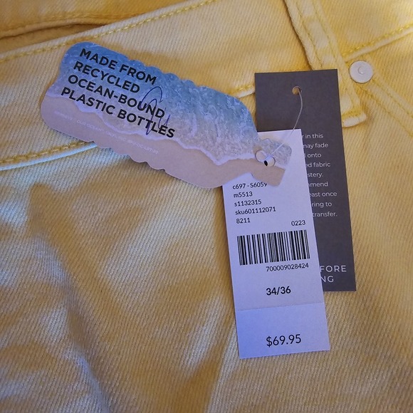 Lane Bryant NWT Women Signature Fit Plus Yellow Denim Shorts Sz34-36 recycle $70 - Picture 10 of 14